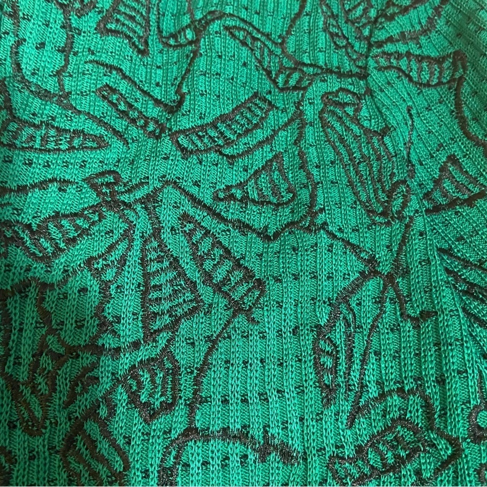 Ming Wang Green Knit Jacket with Black Floral Design - Picture 4 of 13